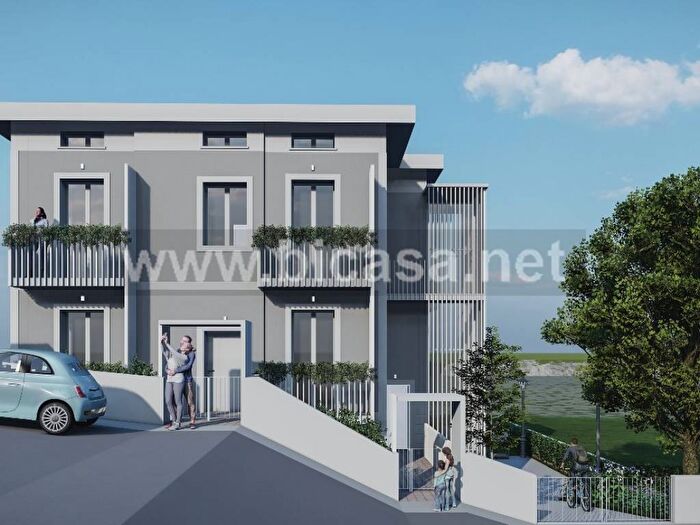 Appartamento quadrilocale in vendita in via arno, Cattabrighe Vismara, Pesaro