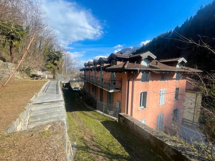 Appartamento bilocale in vendita in Strada Provinciale della Val Masino, Ardenno