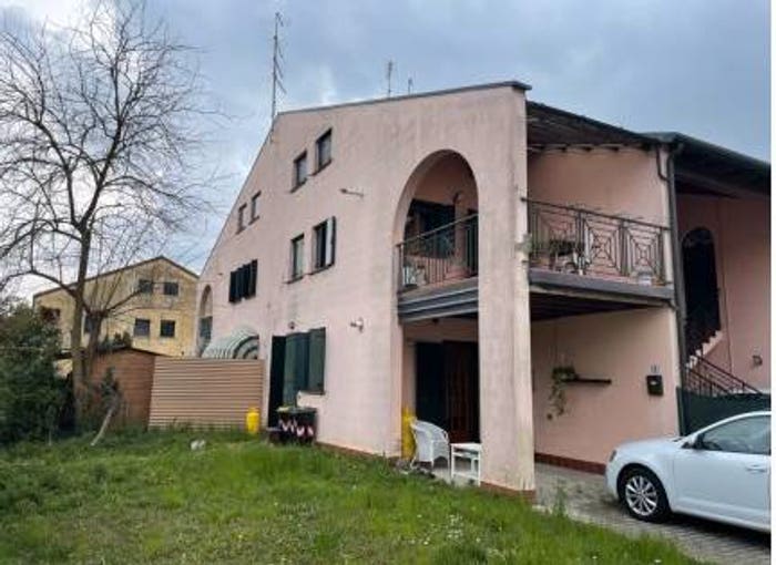 Appartamento bilocale in vendita in Via Croce Salgareda TV, Centro, Salgareda