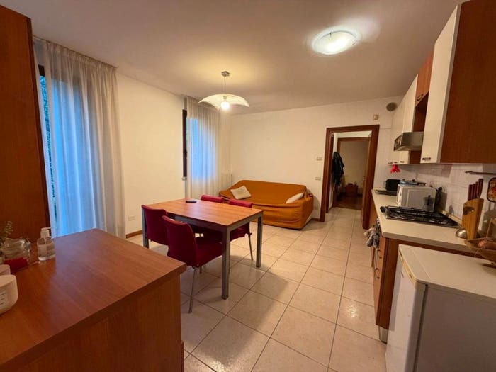 Appartamento bilocale in affitto in VIA RIGHI, Centro, Martellago