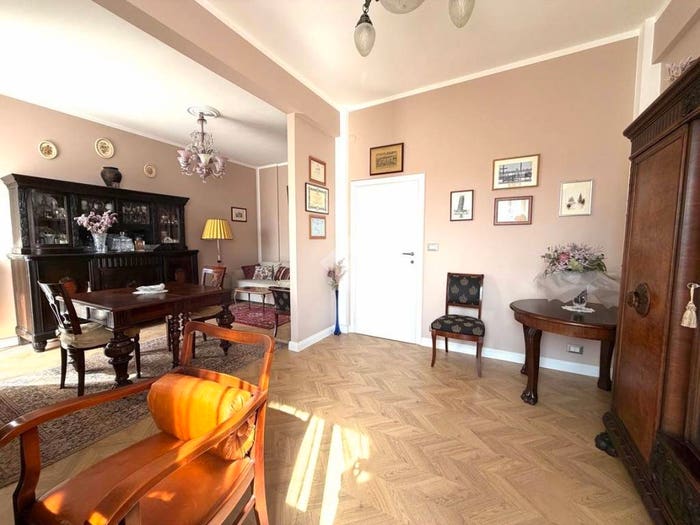 Appartamento trilocale in vendita in viale C Rosselli, MontecatiniTerme
