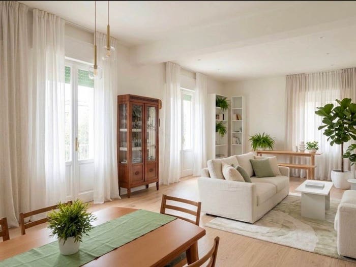 Appartamento con 6 locali in vendita in Viale Goffredo Mameli, Calzabigi, Livorno