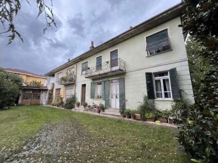 Appartamento con 5 locali in vendita in Via Xxv Aprile, Centro, Castellamonte