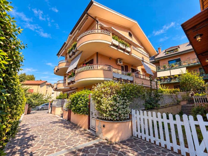 Appartamento bilocale in vendita in Via Antonio Gramsci, Centro, Grottaferrata