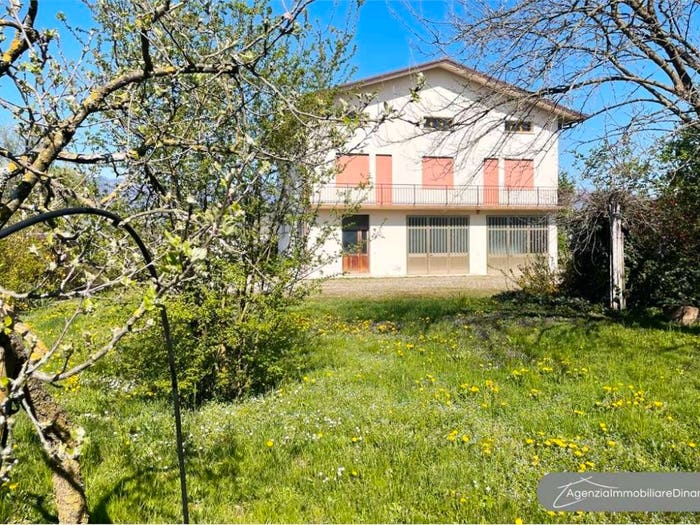 Casa con 6 locali in vendita in via pati, Centro, Pieve di Soligo