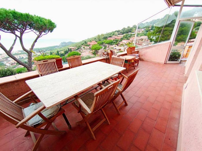 Casa con 6 locali in vendita in Castiglione Paese, Castiglione della Pescaia
