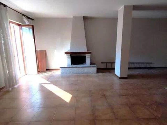 Casa con 6 locali in vendita in Centro, Piombino