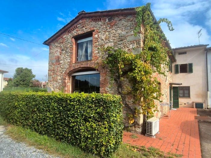 Casa con 5 locali in vendita in Via dei Biccelli, Marlia, Capannori
