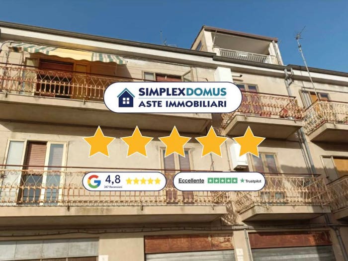 Appartamento con 6 locali in vendita in Via Pietro Nenni, Centro, Assoro