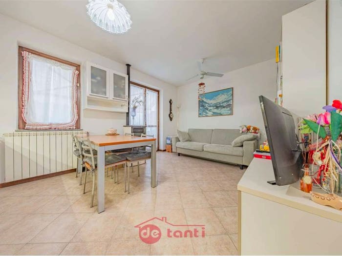 Appartamento bilocale in vendita in Vicolo al Mulin, Colico Piano, Colico