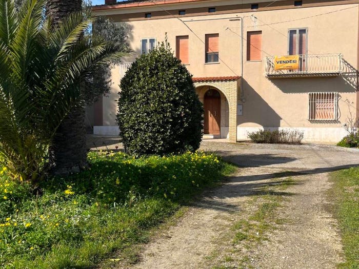 Casa con 6 locali in vendita in CDA SAN GIACOMO, Rocca San Giovanni