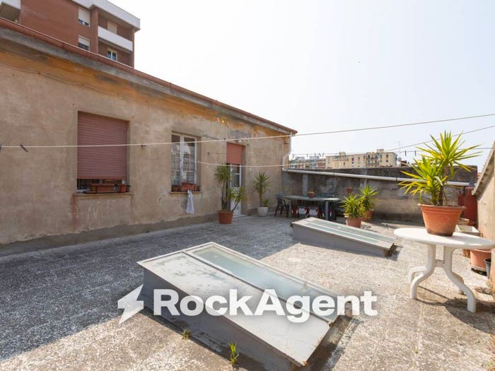 Casa quadrilocale in vendita in Via Giuseppe Bandi, Zola Galilei, Livorno