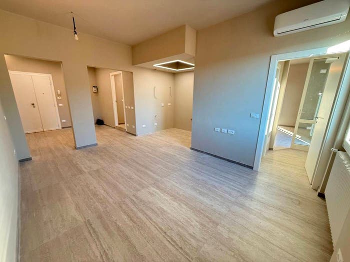 Appartamento con 5 locali in vendita in Piazza Giovanni Antonelli, Campo di Marte, Firenze