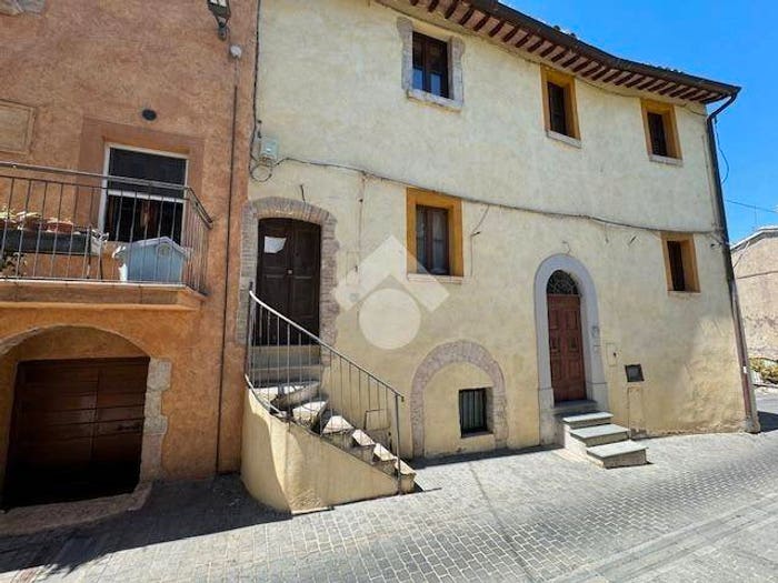 Casa monolocale in vendita in Via della Cura, Giano, Giano dell'Umbria