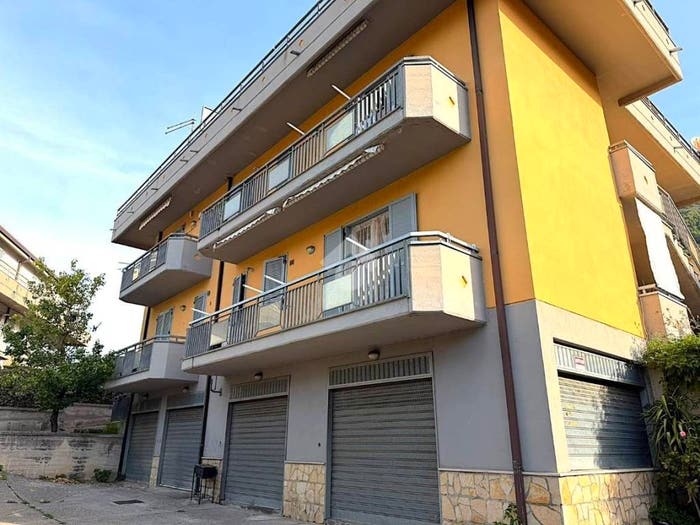 Appartamento quadrilocale in vendita in Via San Rocco, Santa Lucia di Serino