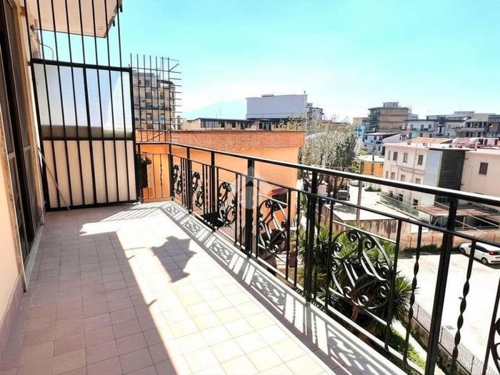 Appartamento quadrilocale in vendita in Corso Italia, Centro, Acerra