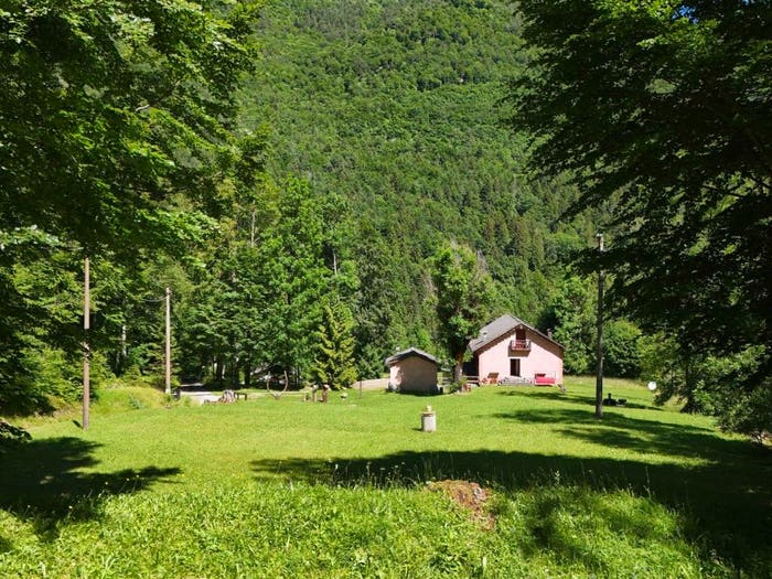 Casa quadrilocale in vendita in Strada Provinciale della Valle di Sella, Borgo Valsugana