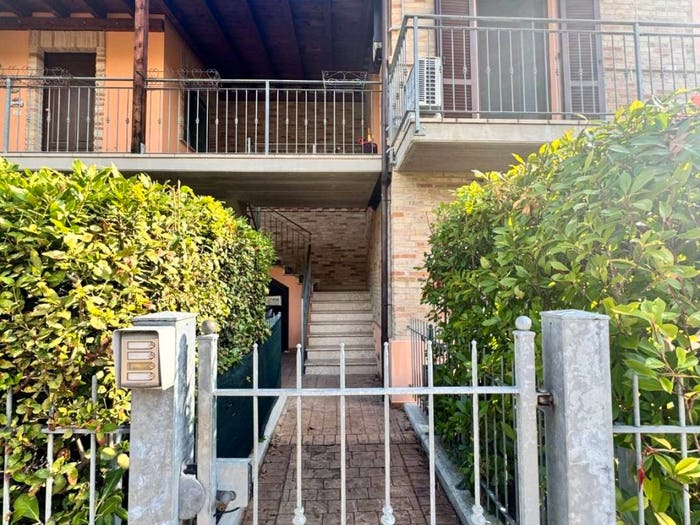 Appartamento trilocale in vendita in Via Ticino, Osimo