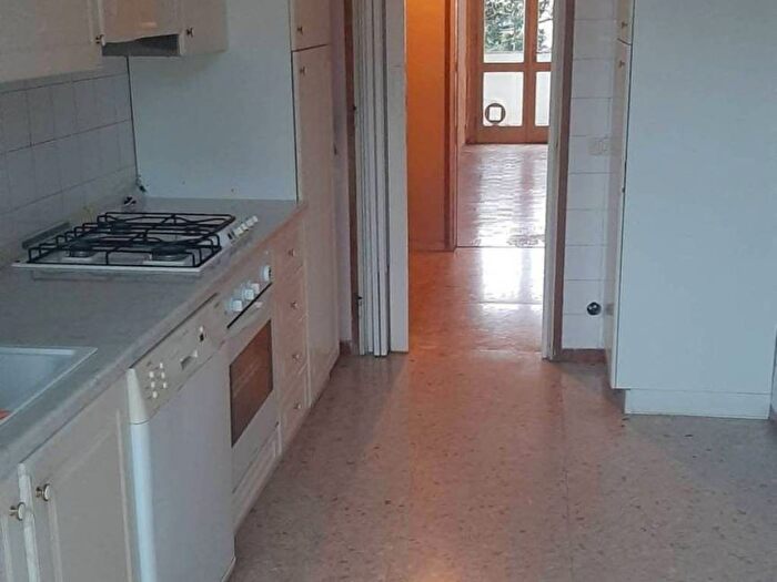 Appartamento con 6 locali in vendita in Via Giuseppe Tullio, Stazione Europa, Udine