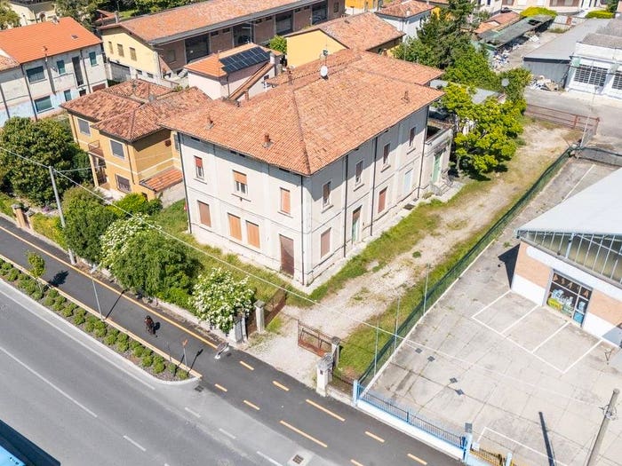 Casa trilocale in vendita in Via Cremona, Belfiore, Mantova