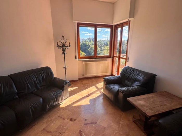 Appartamento quadrilocale in affitto in Via Giovanni Amadio, Ascoli Piceno