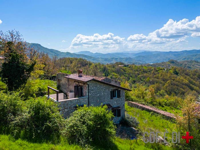 Casa trilocale in vendita in Staffoli, Petrella Salto