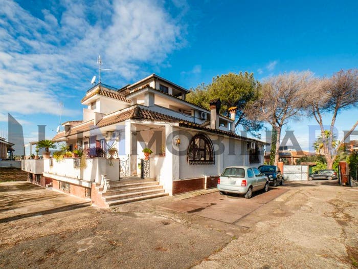 Appartamento trilocale in vendita in Via Filippo Grispigni, Pisana Bravetta, Roma