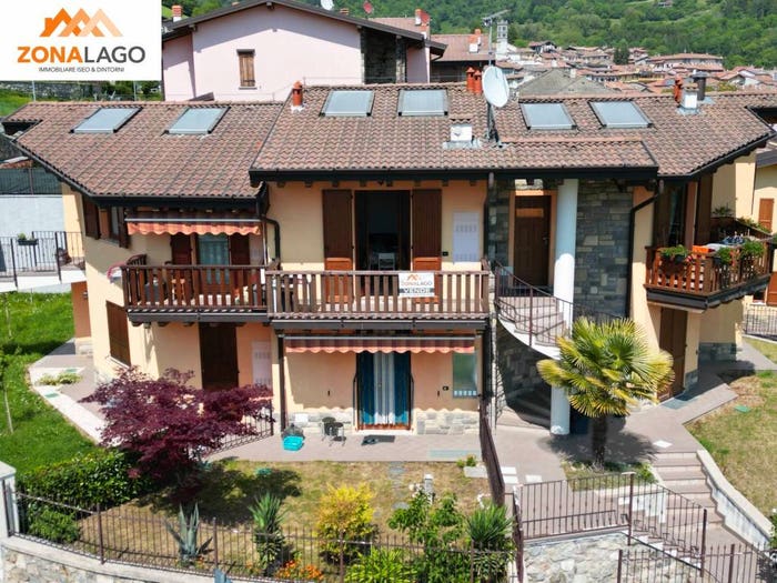 Appartamento bilocale in vendita in Via Belvedere, Centro, Zone