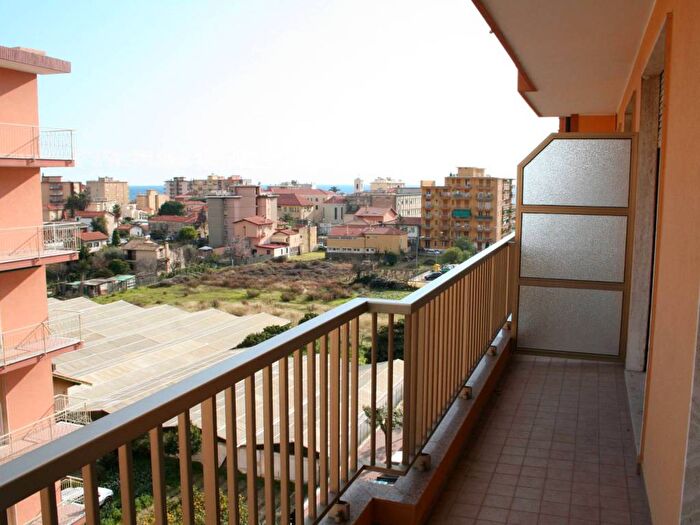 Appartamento trilocale in vendita in Via Don Bosco, Centro, Vallecrosia