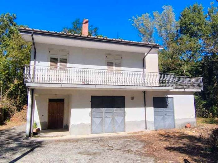 Casa quadrilocale in vendita in Contrada Verzare Lolli, Montefalcione