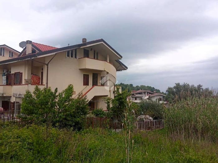 Casa trilocale in vendita in Via Misasi, Marano Marchesato