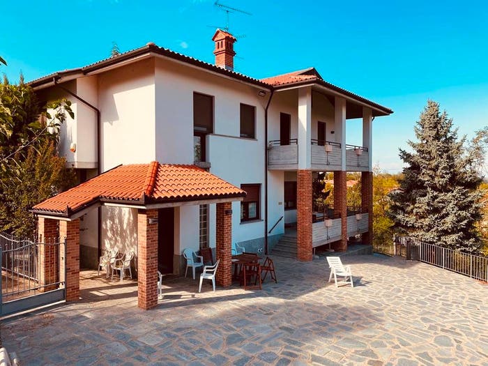 Casa con 6 locali in vendita in Case Dei Rei, Villamiroglio