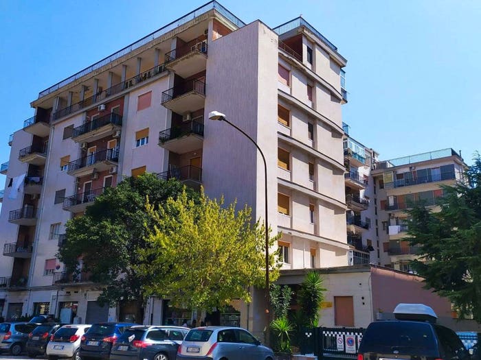Appartamento con 5 locali in vendita in Via Molfetta, Immacolata, Foggia