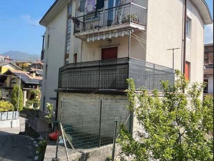 Appartamento trilocale in vendita in Via Matteo Fagiani, Centro, Sorisole