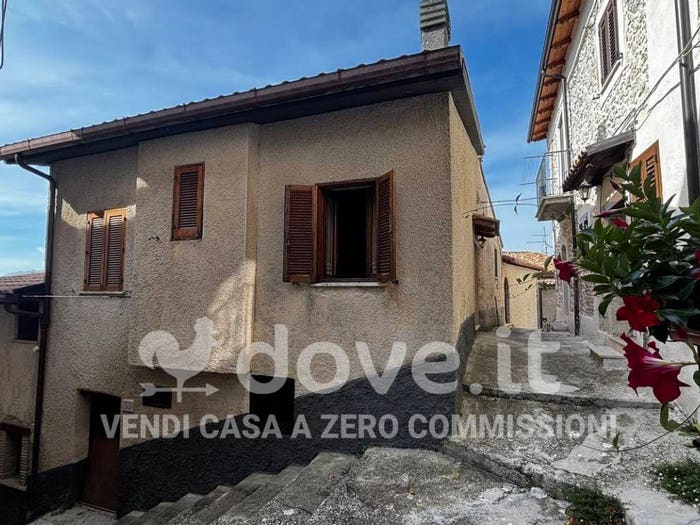Appartamento trilocale in vendita in Via Sallustio, Centro, Petrella Salto