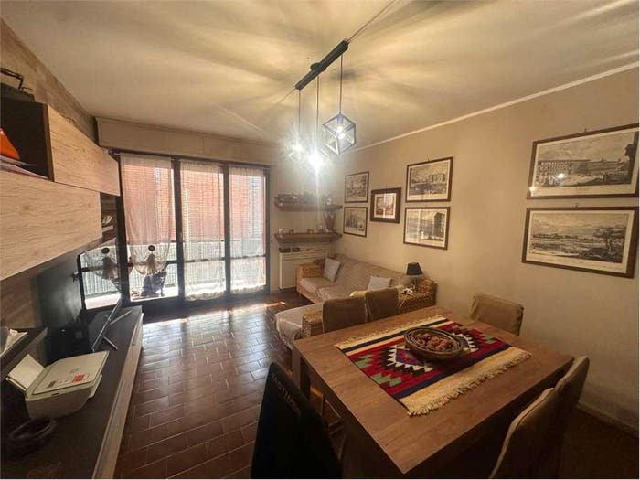 Appartamento trilocale in vendita in via lecco G, Centro, Erba