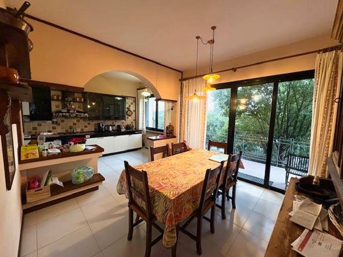 Casa con 6 locali in vendita in Via Fontacce, Misano Adriatico
