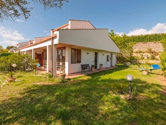 Casa con 5 locali in vendita in Viale delle Rughe, Le Rughe, Formello
