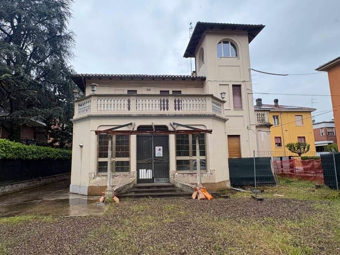 Casa con 6 locali in vendita in Centro Garibaldi, Casalecchio di Reno