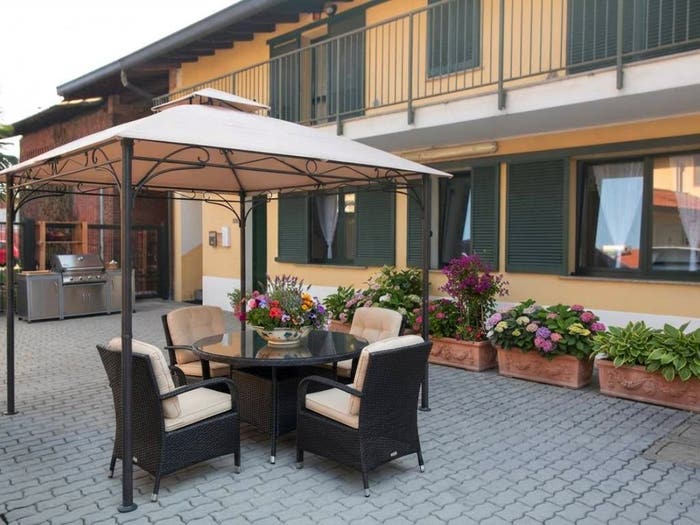 Appartamento bilocale in vendita in Via San Sebastiano, Centro, Marnate