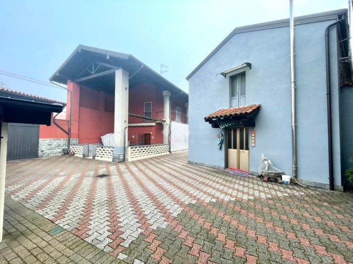Casa con 6 locali in vendita in Via Zoia, Cavaglietto