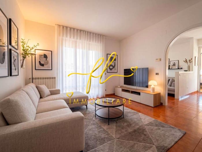 Appartamento con 6 locali in vendita in Via Giovanni Cantini, San Pietro in Palazzi Collemezzano Buca del Gatto, Cecina