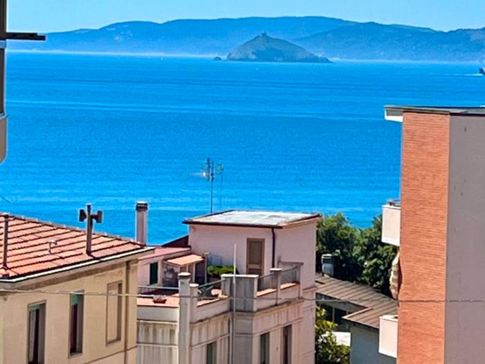 Appartamento trilocale in vendita in Via Amedeo Modigliani, Centro, Piombino
