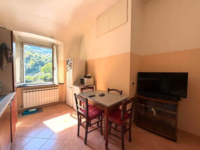 Appartamento trilocale in vendita in Via Trucco, Centro, Campomorone