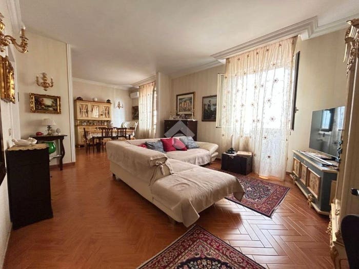 Appartamento con 6 locali in vendita in Via plebis rea, Centro Storico, Agrigento