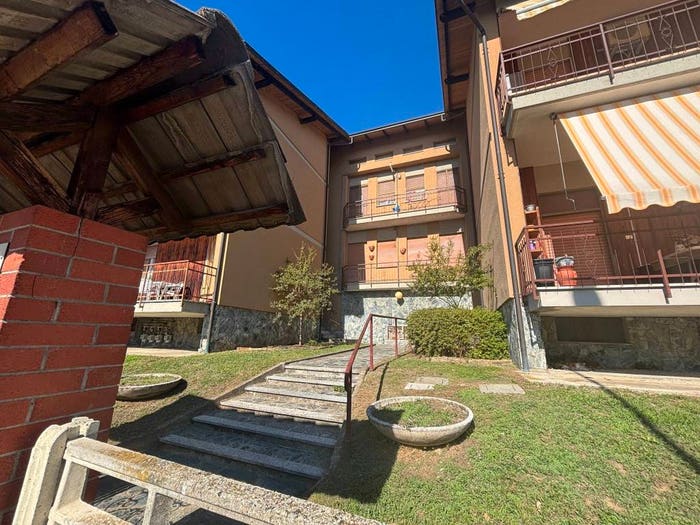 Appartamento trilocale in vendita in Via Giacomo Matteotti, Cavaglià