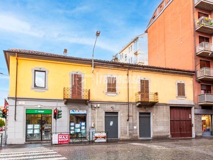 Appartamento con 5 locali in vendita in Via Po, Centro, Chivasso