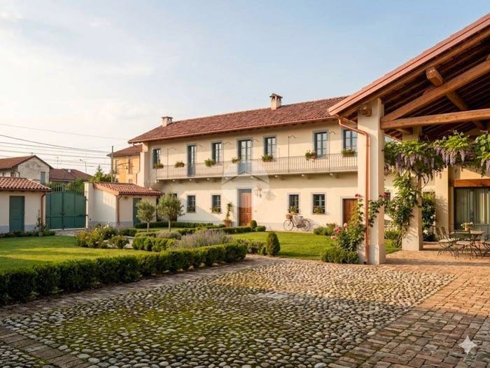 Casa con 6 locali in vendita in Via Biagio Frola, Montanaro