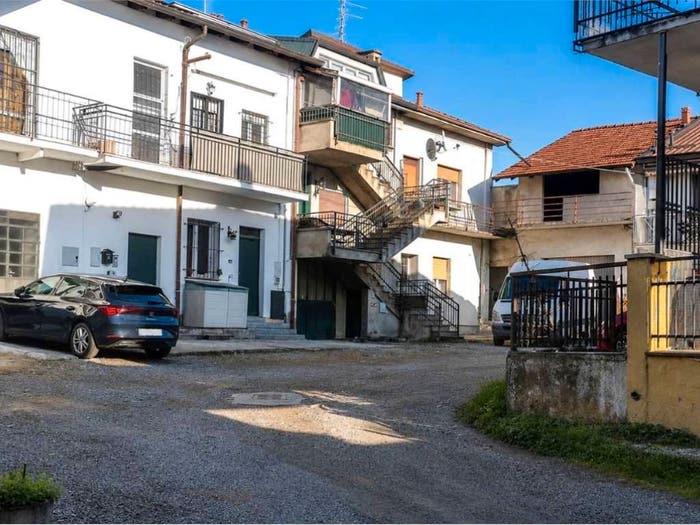 Appartamento con 6 locali in vendita in Via Cantore, Centro, Lentate sul Seveso