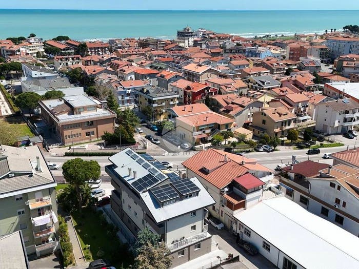 Appartamento bilocale in vendita in Via Giovanni Pascoli, Centro, Pineto